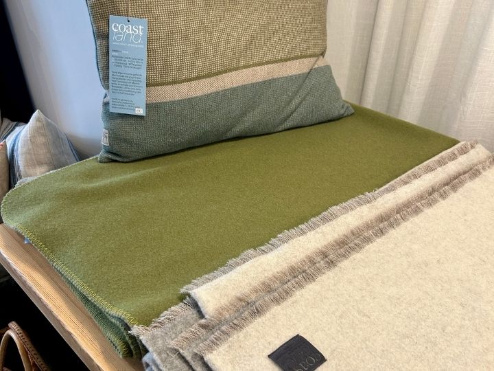 Decken und Bettdecken aus Schafswolle